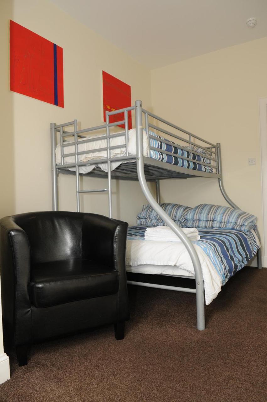 Private Room With 2 Beds,953178973:JPEG